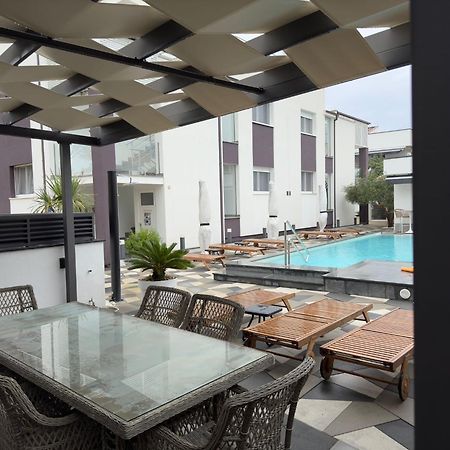 Apartments Laura 1 Privlaka  Εξωτερικό φωτογραφία