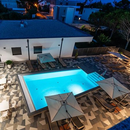 Apartments Laura 1 Privlaka  Εξωτερικό φωτογραφία