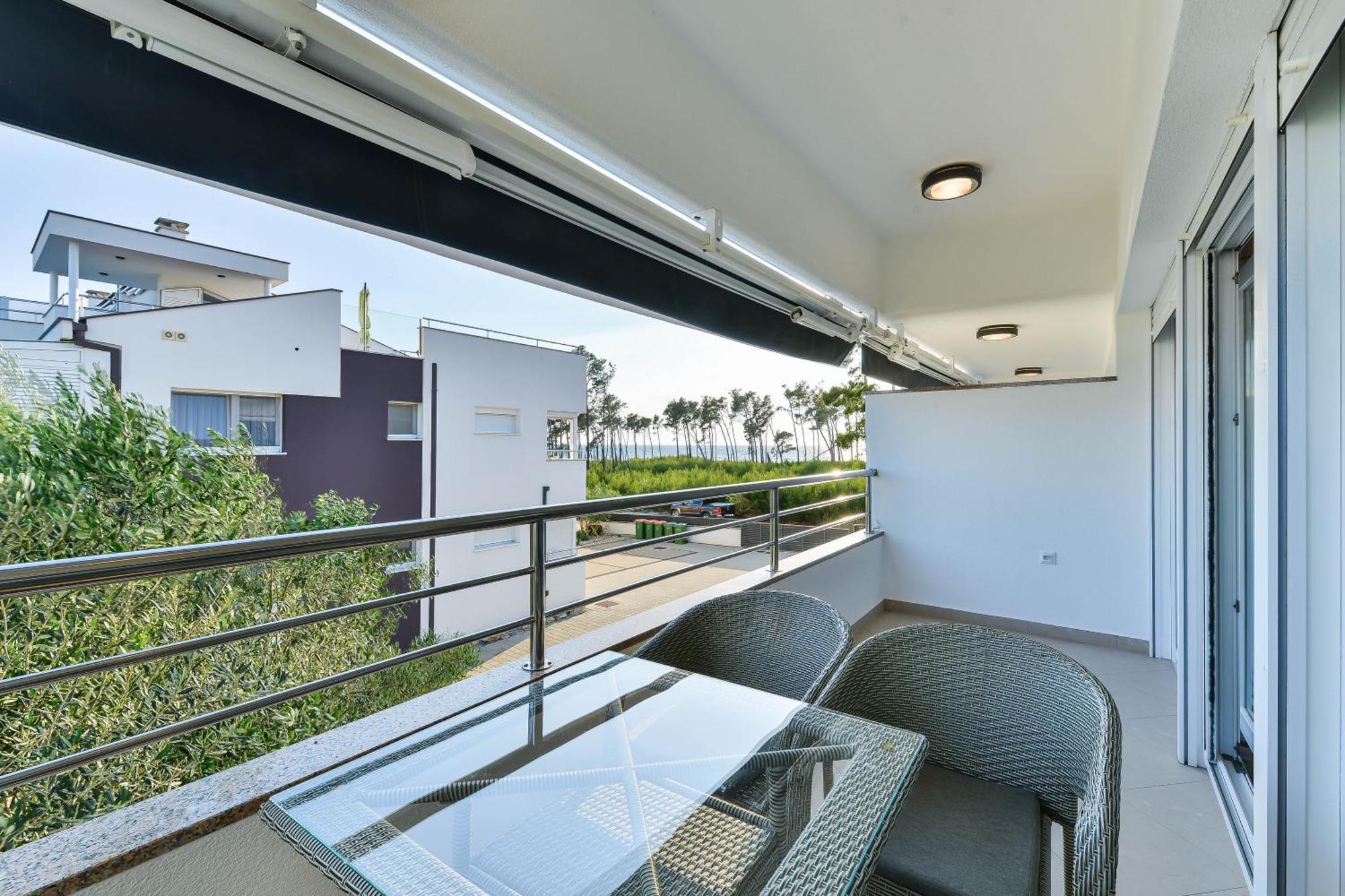Apartments Laura 1 Privlaka  Εξωτερικό φωτογραφία