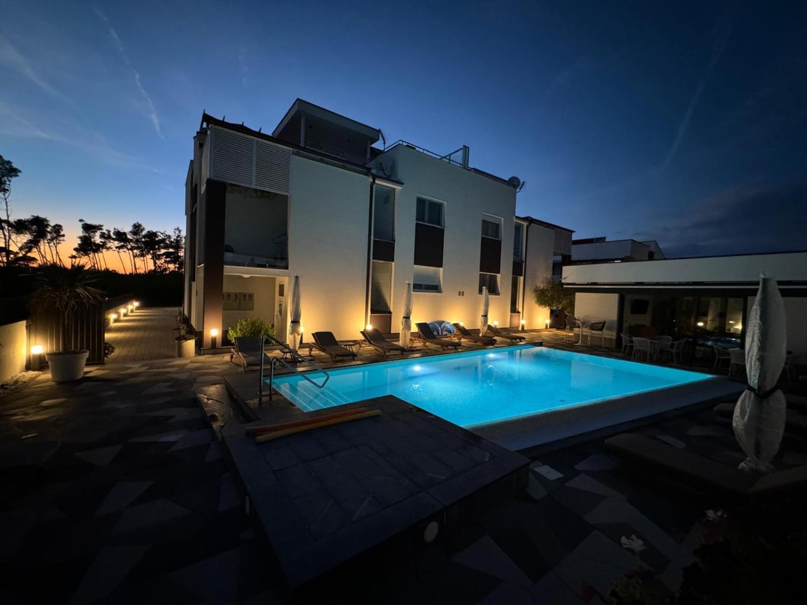 Apartments Laura 1 Privlaka  Εξωτερικό φωτογραφία